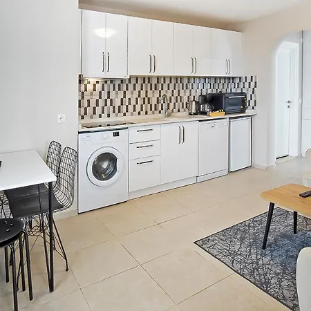 Dolphin Residences - Begonya 2 Appartamento